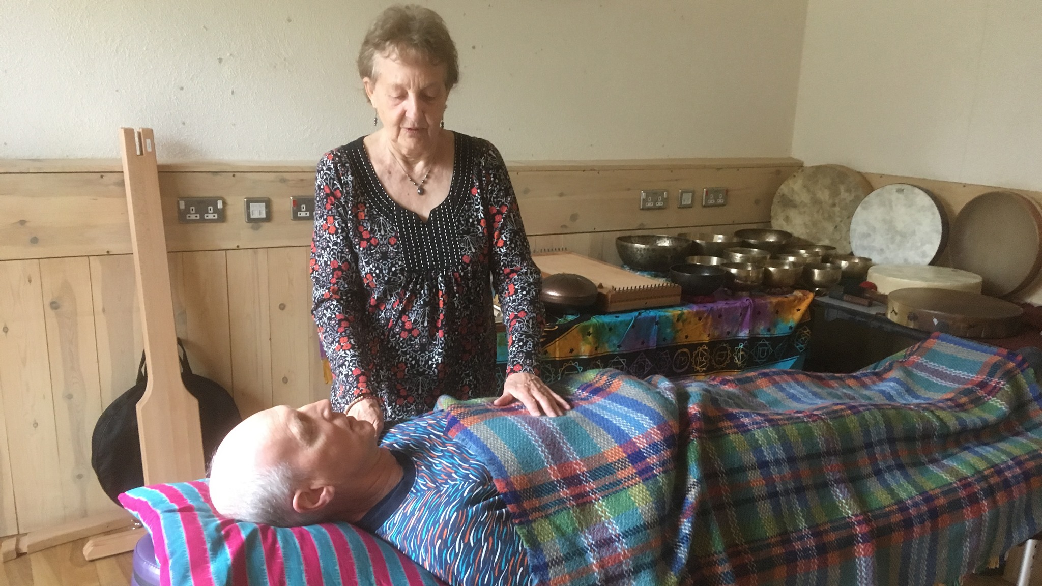 Maggie giving a one-to-one session with client